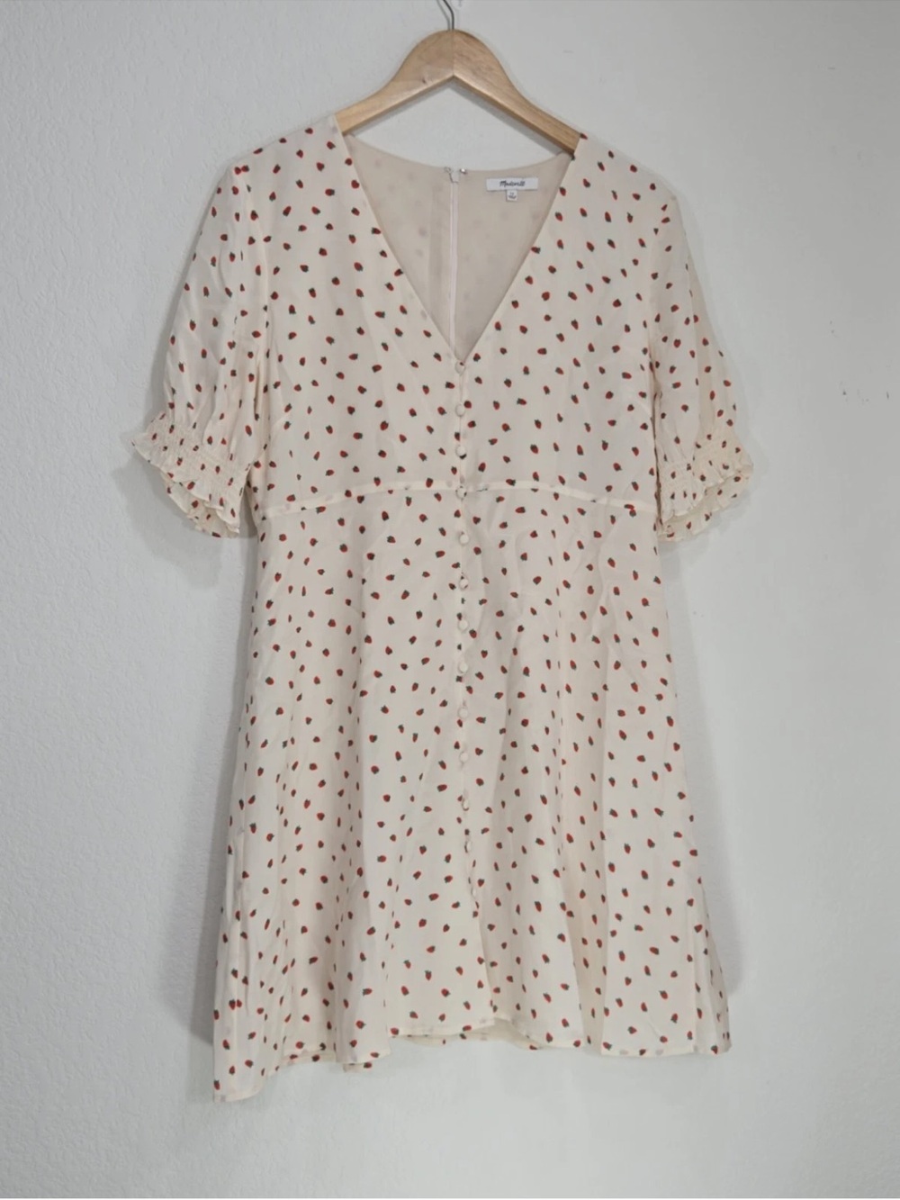 Madewell Silk Clover Button-Front Dress Fresh Strawberries Fruit Print Size 12